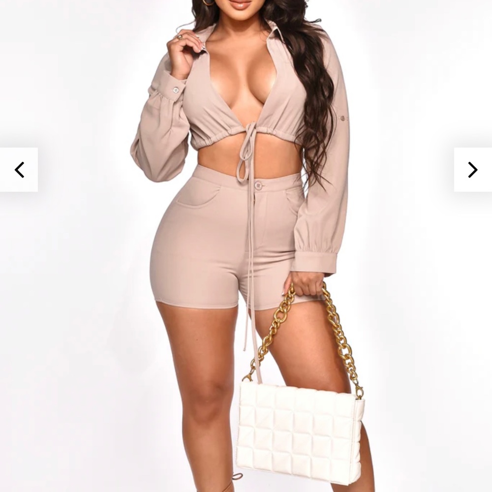 Nude short set
